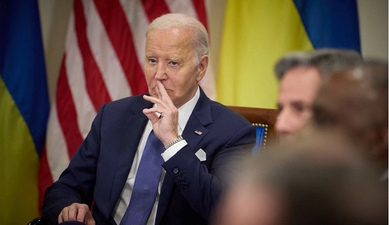 Biden naredio zatvaranje granice SAD-Meksiko svaki put kad skoči broj ilegalnih imigranata